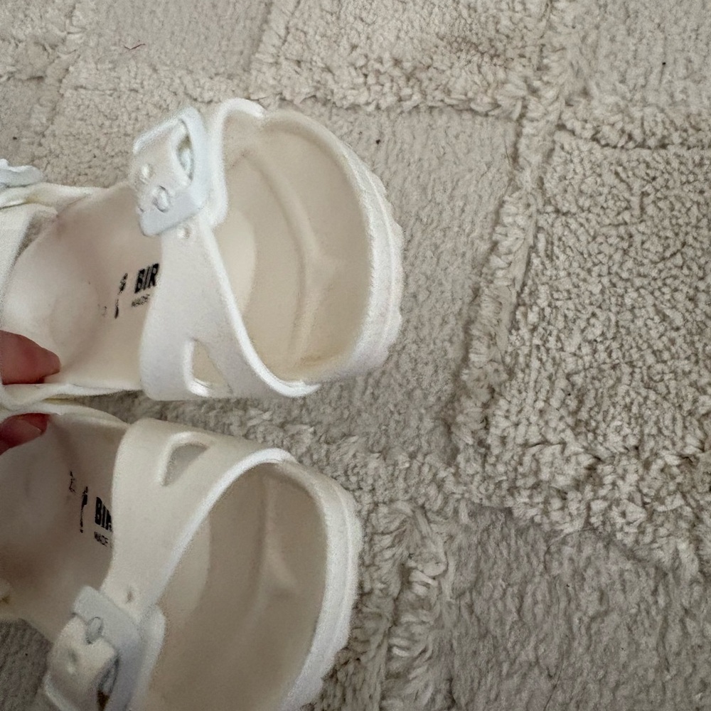 Kids Birkenstocks White Shoes - Picture 7 of 7
